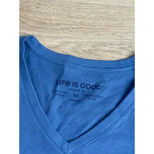 EUC Life is Good crusher tee classic fit v-neck t-shirt blue sunflower size M thumbnail 4
