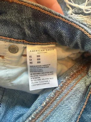 American Eagle Distressed Denim Mom Shorts Size 000 thumbnail 3