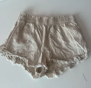 Aerie Beach Shorts thumbnail 2