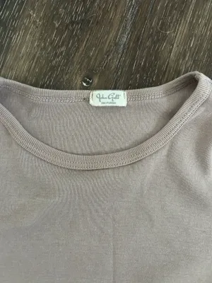 Brandy Melville Long Sleeve thumbnail 2