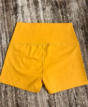 TAVI Active hot short Yellow Size L thumbnail 3