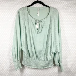 Anthropologie NWT Light Green Smocked Bat Sleeve‎ Top thumbnail 2