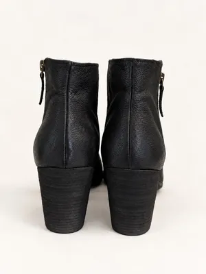bp Nordstrom black leather ankle booties thumbnail 9