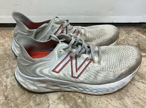 New Balance Fresh Foam 1080v11 tennis shoes thumbnail 1