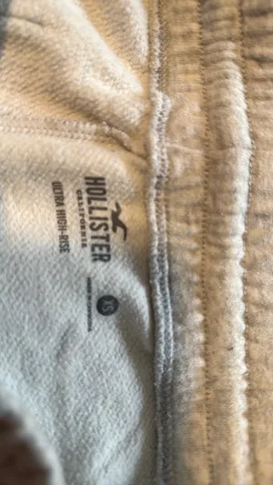 Hollister Sweatpants Grey Ultra High-Rise Wide-Leg Long thumbnail 3
