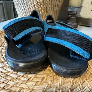 Dr. Martens Crewe Mid Blue Sandal Unisex thumbnail 8