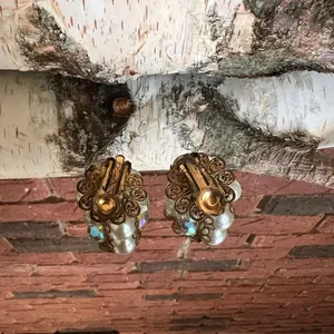 Vintage Beaded Costume Jewlery Clip On Earrings & Necklace Set thumbnail 7