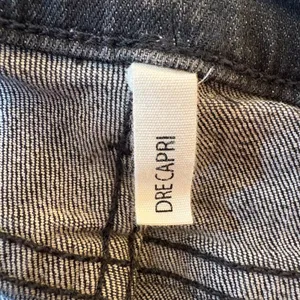 Rag & Bone Dre Capri Slim Boyfriend Jeans Concrete Grey Raw‎ Hem Size 25 thumbnail 6