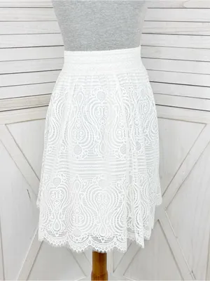Bebe Lace Scallop Hem Mini Skirt White Medium Elastic Waist Cottagecore Layered thumbnail 3
