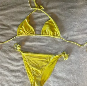 Triangl Bikini Set thumbnail 1