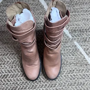 Free People Jesse Cutout Boot sz EU 39.5/ US 8.5 thumbnail 7