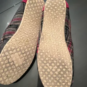 Toms thumbnail 2