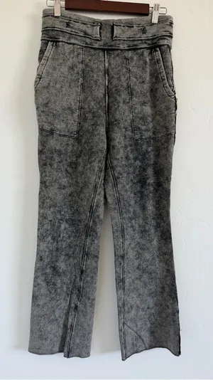 Free People FP Movement Sideline Crop Sweatpants Small Gray Acid Wash Size Small thumbnail 1
