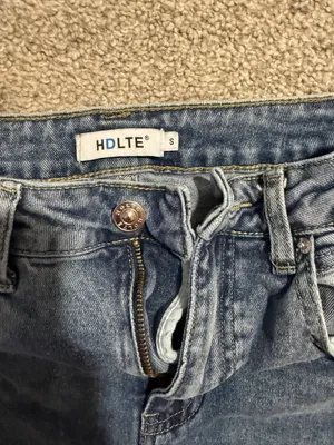 Jeans Size 27 thumbnail 2