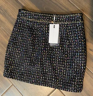 Vici Boldly Elegant Tweed Chain Mini Skirt - Black thumbnail 9