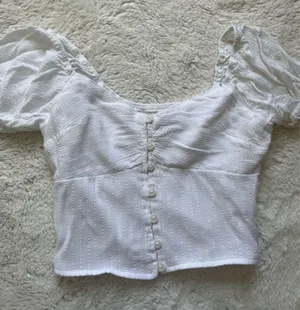 Hollister top thumbnail 1