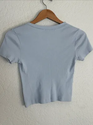 NEW Brandy Melville Sky Blue Ribbed Crop Top Y2K V Neck thumbnail 4