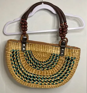 Brown Tan Teal Woven Straw Women’s Purse Handbag Wood Bead Accents Boho Beach thumbnail 1