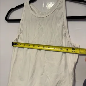 Lululemon White Ribbed Racerback Tank Top‎ thumbnail 2
