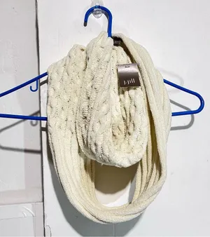 J.jill scarf ivory fluffy knit: :Box 0W3: thumbnail 1
