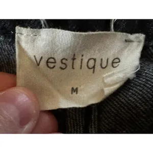 Vestique Faded Black Button Up Rolled Cutoff Jean Shorts Women's Sz Medium thumbnail 6