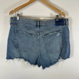 Abercrombie & Fitch The Mom Short High Rise Distressed Denim Short Blue Sz 33/16 thumbnail 5