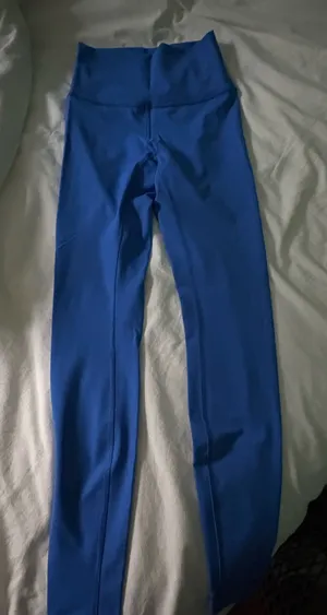 Lululemon Wunder Train Leggings thumbnail 1