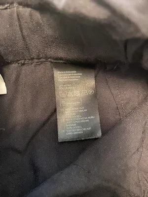 H&M Paper Bag Shorts thumbnail 5