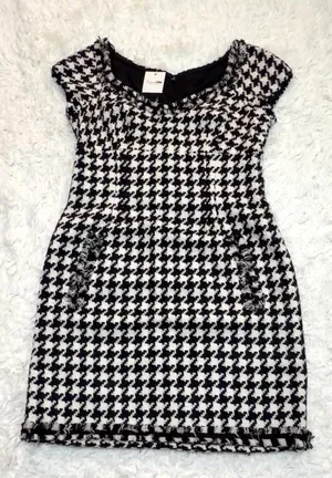 Muse~ Houndstooth Mini Dress - Black & White With Pockets. 12 (see measurement) thumbnail 2