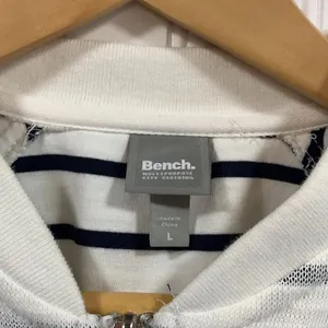 Bench zip up jacket  thumbnail 2