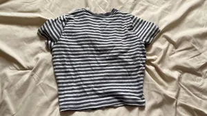 Cute simple hollister tee  thumbnail 2