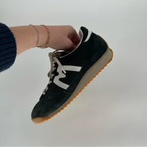 Karhu Mestari Champion Classic Sneakers Low-Tops Retro Black and White Womens 5 thumbnail 8