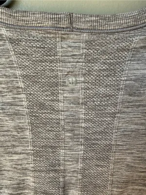 Lululemon Swiftly Tech Lulu Long Sleeve Athletic Running Top Thumbholes thumbnail 7