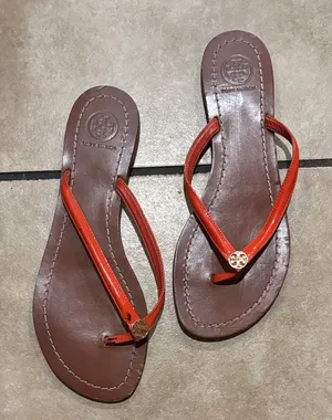 Tory Burch Terra Orange Patent Leather Thong Sandal thumbnail 1