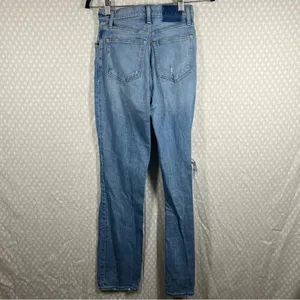 Abercrombie & Fitch‎ The 90s Straight Ultra High Rise Distressed Jeans thumbnail 5