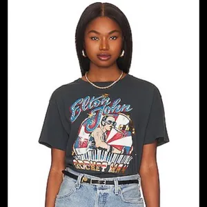 Elton John Rocket Man Boyfriend Tee DAYDREAMER thumbnail 10