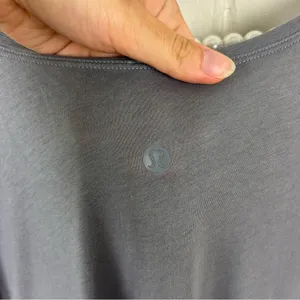 Lululemon Grey Casual Long Sleeve Top thumbnail 6