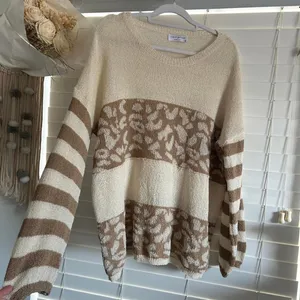 Source Unknown Cream Brown Leopard Stripe Knit Sweater Size S thumbnail 2