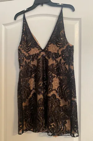 Dress thumbnail 2