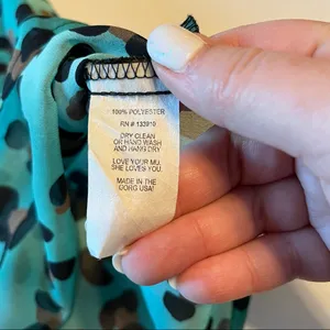 Show Me Your MuMu Womens Size Small Teal‎ Leopard Cheetah Short Sleeve Top Sheer thumbnail 3