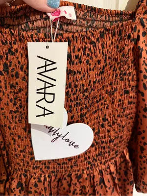 NWT BuddyLove Avara Smocked Rust Spot-Print Peplum Blouse with Puff Sleeves thumbnail 3