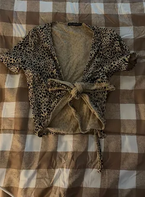 Brandy Melville Top thumbnail 1