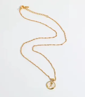 Gold Pendant Necklace with Rose Design thumbnail 5