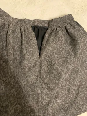 Zara Woman Gray Floral Damask Circle Mini Skirt Sz M thumbnail 4
