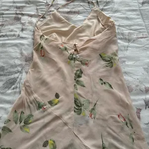 Obey beige floral Y2K spaghetti straps slip dress, size M criss cross back boho thumbnail 12