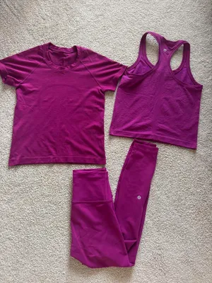 Lululemon set  thumbnail 1