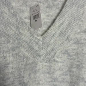 GAP Light Gray Off-the-Shoulder Sweater thumbnail 7