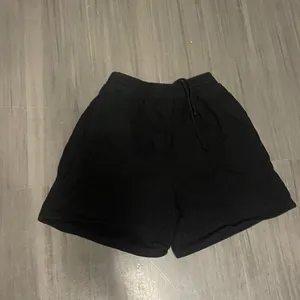 SKIMS Black Lounge Shorts thumbnail 2