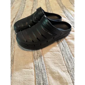 Rugged Shark Black Garden Clogs Slip On Water Shoes Women 8 thumbnail 2