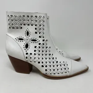 Matisse Bello‎ White Lattice Leather Lasercut Boots Size 8.5 Zip Ankle Booties thumbnail 3